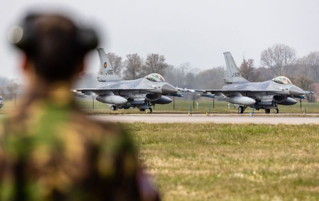 Воздушные силы: часть переданных ВСУ F-16 будет храниться на авиабазах не в Украине