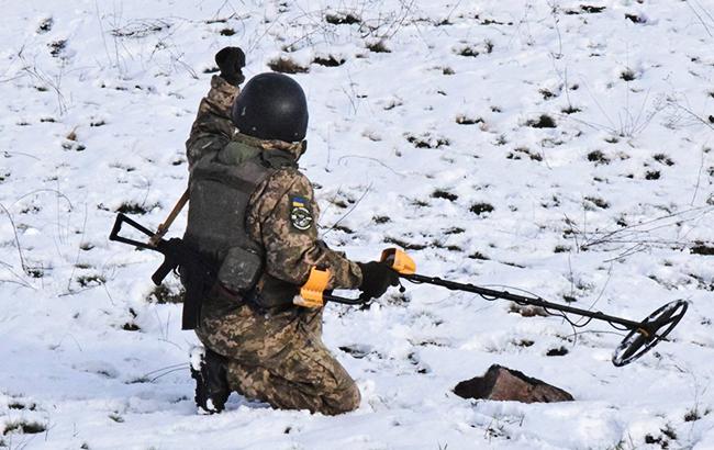 На Донбасі сили АТО відбили наступ диверсантів, - Міноборони