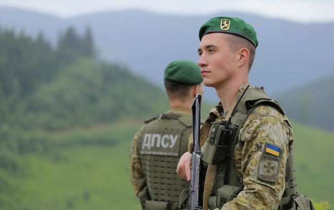 Прикордонники затримали повітряних контрабандистів у Житомирській області