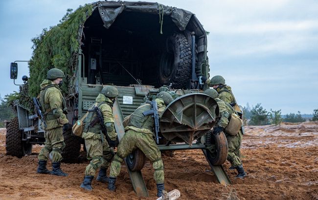 В G7 зробили заяву щодо російської техніки біля українського кордону