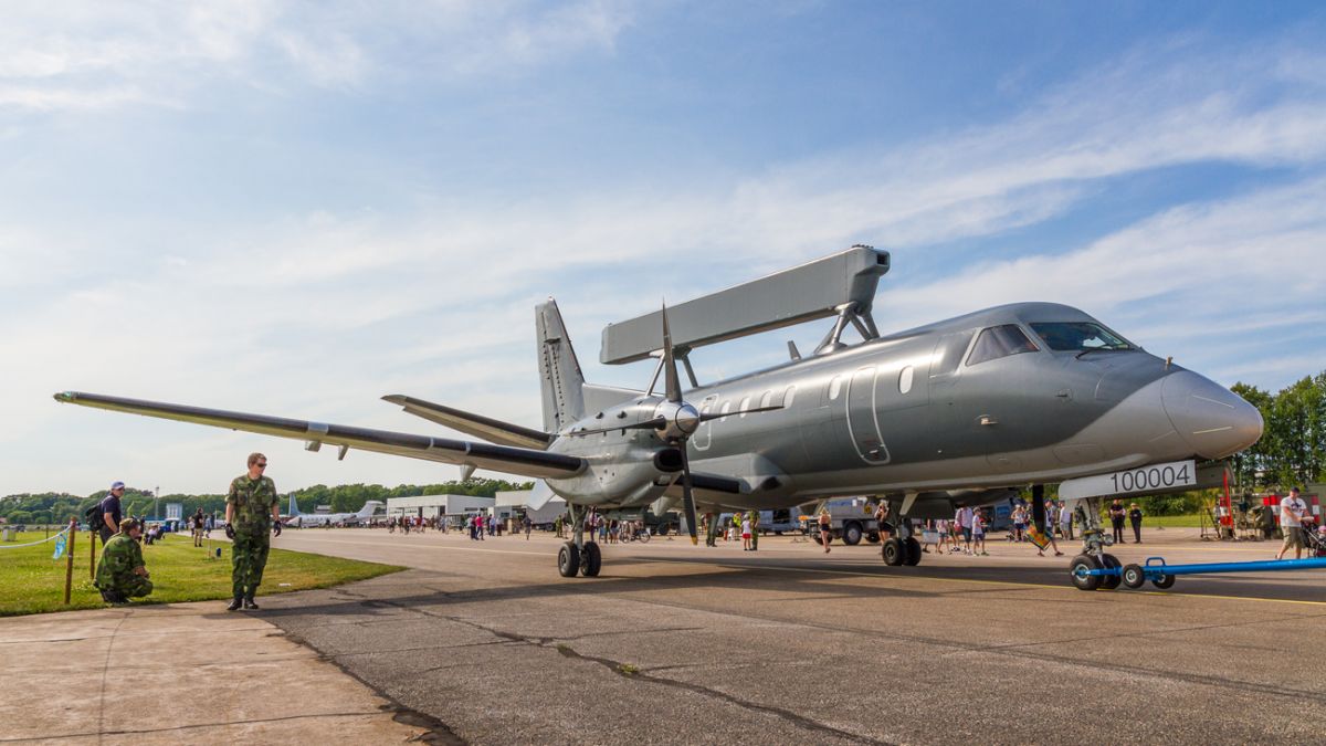 Самолеты ASC 890 усилят ПВО в Украине - как еще можно их использовать | РБК  Украина