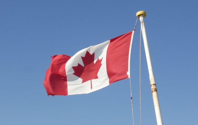 Канада может выслать китайского дипломата за нападение на семью депутата, - МИД