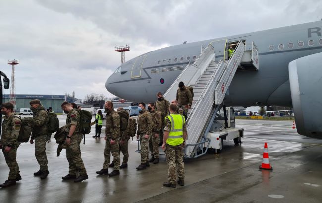 Заспокоїти союзників. США відправлять до Польщі ще 3 000 військових, - Reuters