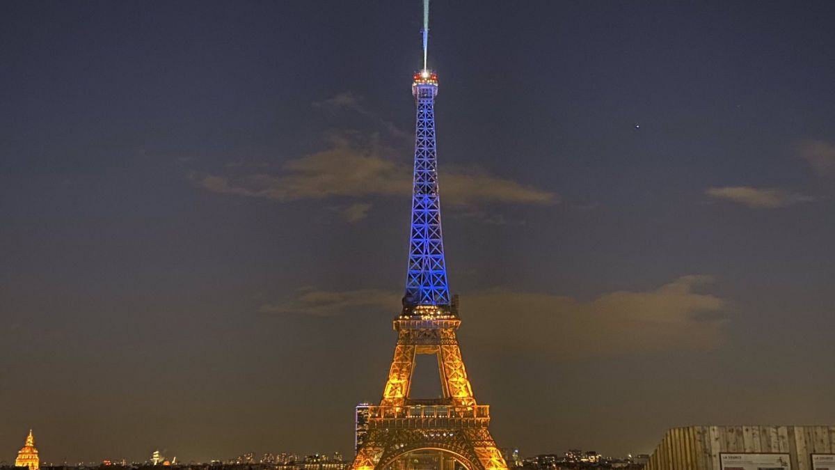 Эйфелева башня. Символ Парижа