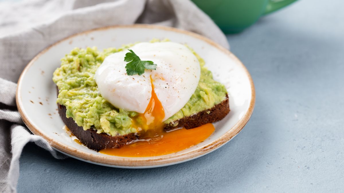 Яйца пашот в пленке рецепт – Европейская кухня: Завтраки. «Еда»