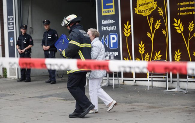 У Токіо чоловік напав на пасажирів поїзда. Постраждали 15 осіб