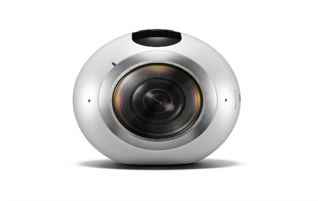 В Україні стартували продажі камери віртуальної реальності Samsung Gear 360