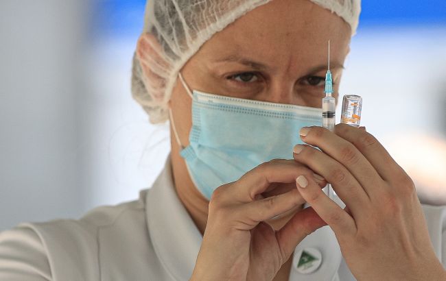 Грузия начинает вакцинировать от коронавируса детей 12-15 лет