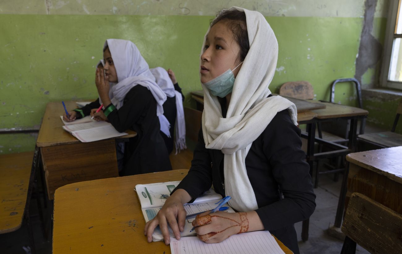 Situation in Afghanistan – women will not be able to study at Kabul University