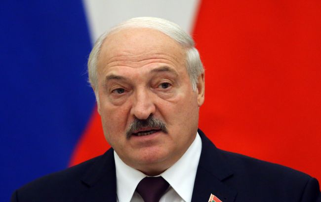 Режим Лукашенка заробляє мільйони доларів на контрабанді тютюну до Британії, - ЗМІ
