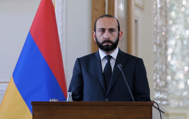 Армения призвала к немедленному прекращению войны в Украине