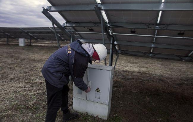 Інвесторам в зелену енергетику заборгували 29 млрд грн