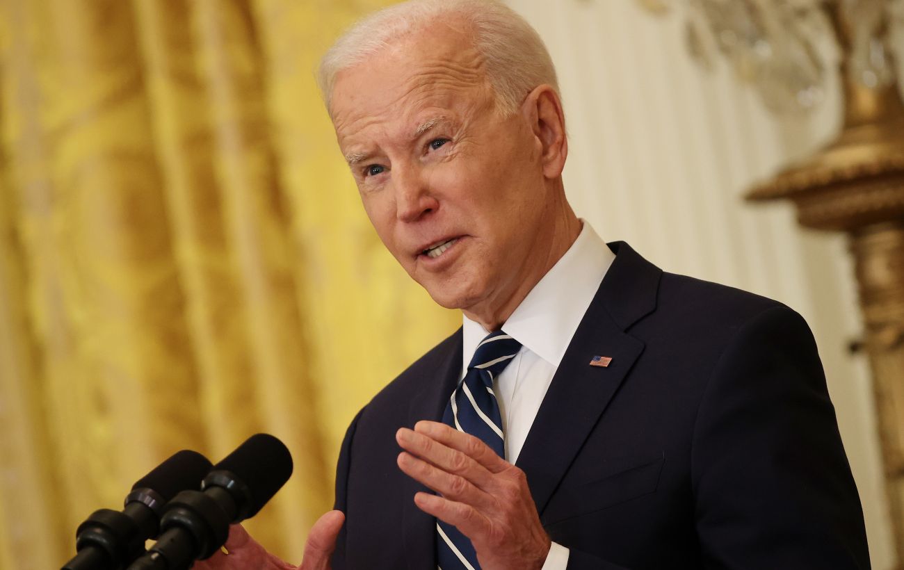 Biden invites Ukraine to take part in virtual summit for democracy