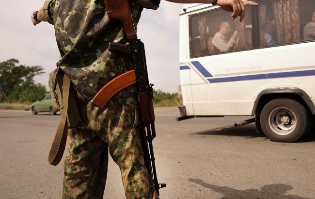 Бойовики вимагають у автопідприємств Донбасу запчастини на ремонт військової техніки, - ГУР