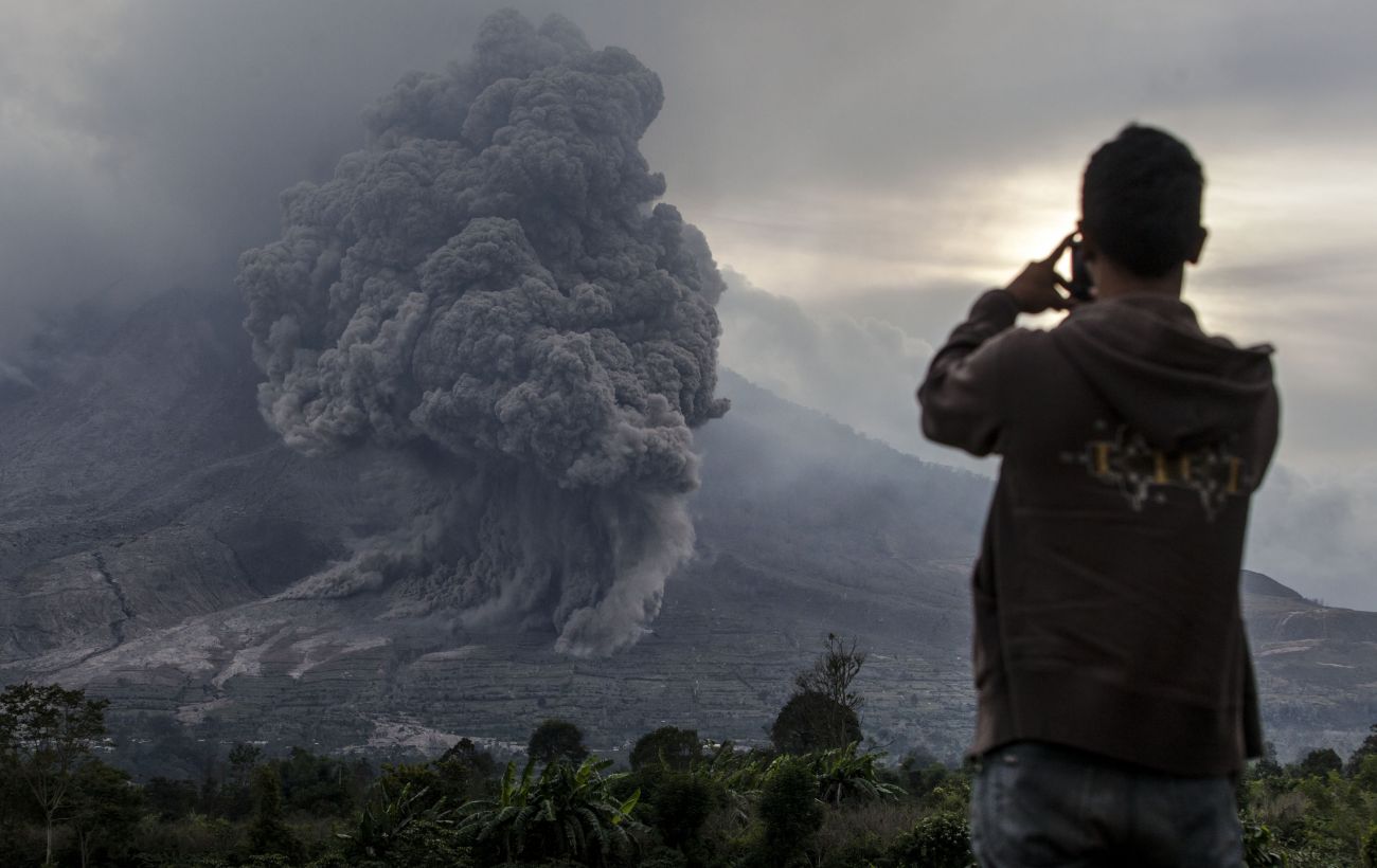 Volcanic eruption in the Canary Islands – thousands of locals are isolated due to dirty air