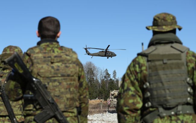 В естонців у разі війни забиратимуть позашляховики для армії. Водіїв вже попередили