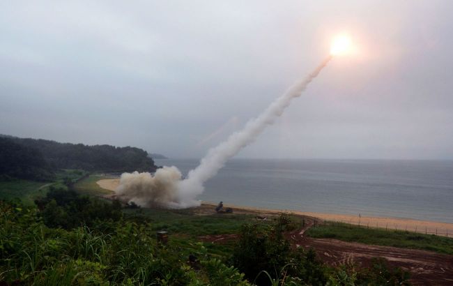 Южная Корея заявила о новом запуске КНДР баллистических ракет