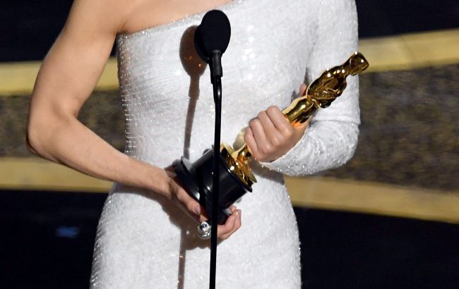 Оскар 2024: кому букмекеры прогнозируют победу во всех номинациях