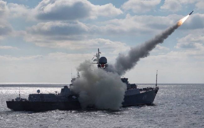 РФ збільшила кількість ракетоносіїв у Чорному морі: скільки "Калібрів" можуть запустити