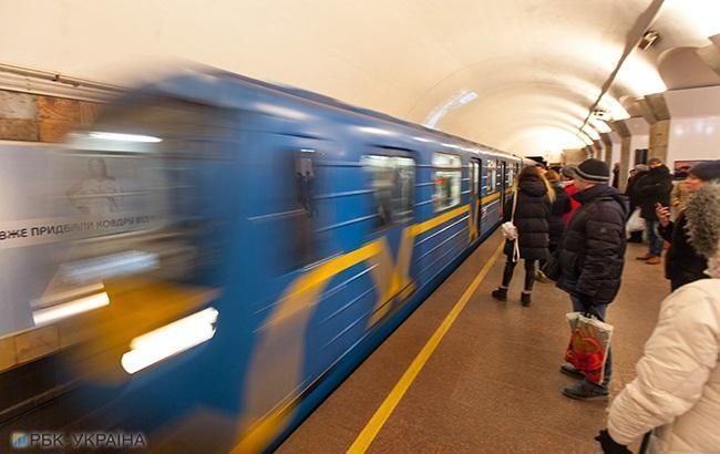 У Києві зупинялось метро через падіння людини на колію
