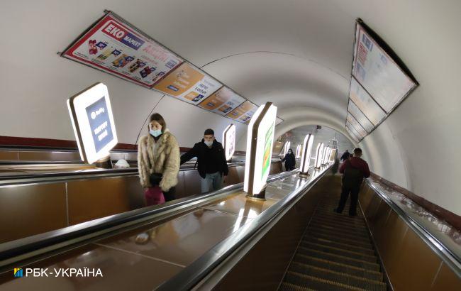 Метро Києва працюватиме по-новому: як купити квиток без касира