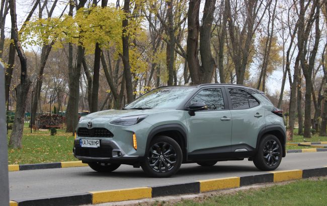 Тест-драйв Toyota Yaris Cross: переваги та недоліки міського кросовера