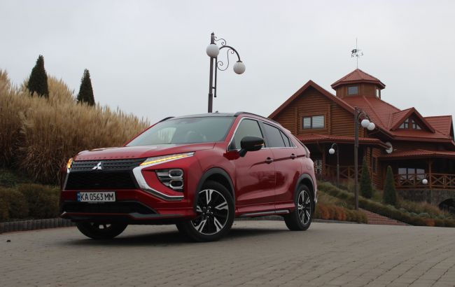 Тест-драйв Mitsubishi Eclipse Cross: переваги та недоліки купеподібного кросовера