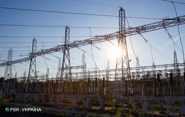 Російські атаки знищили половину генерації електроенергії в Україні, - Меморандум із МВФ
