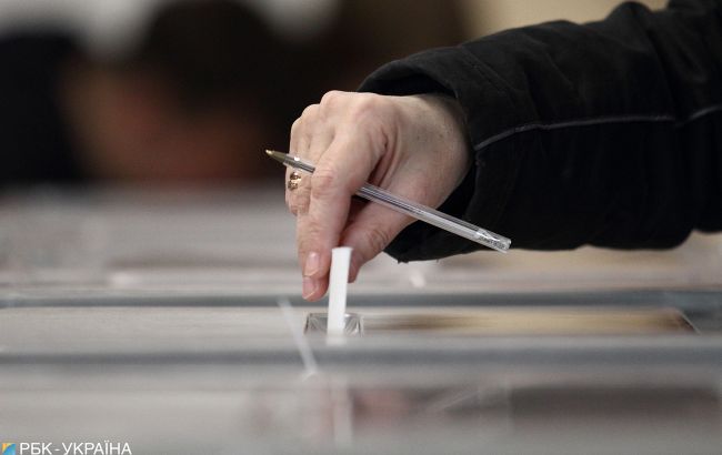 ЦИК аккредитовал 127 официальных наблюдателей на местных выборах