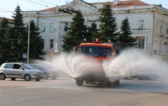 В Черновцах начали регулярно дезинфицировать улицы