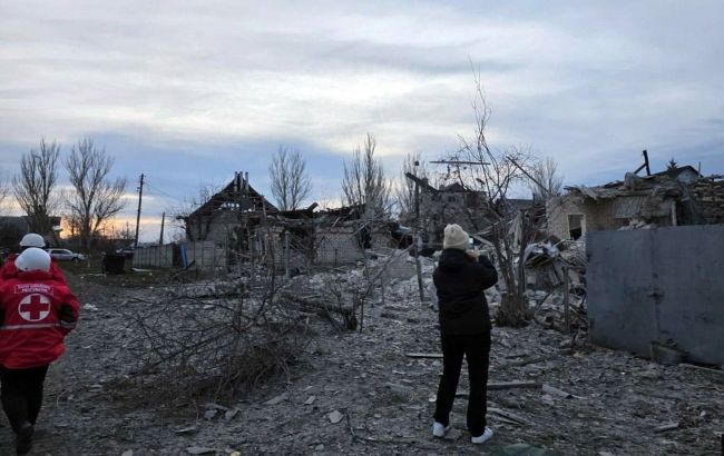 Росіяни вдарили авіабомбою по Слов'янську: четверо постраждалих, серед них дитина