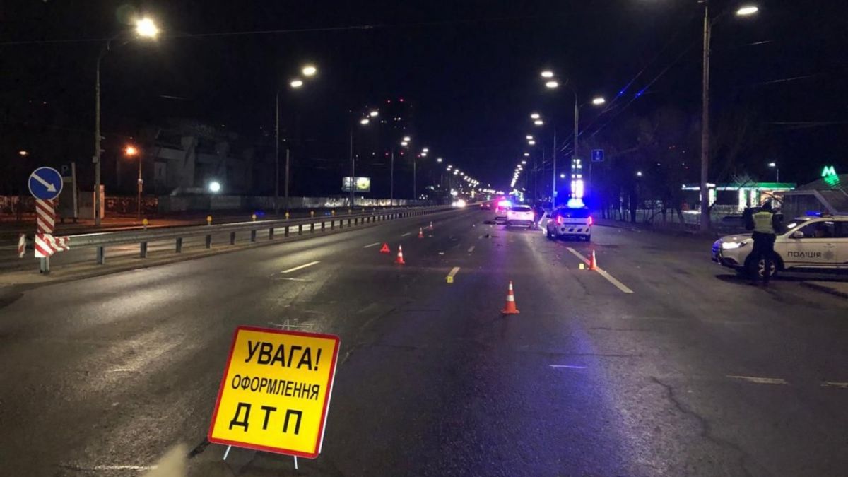 ДТП в Киеве - под колесами Nissan Qashquai погибла девочка-подросток | РБК  Украина