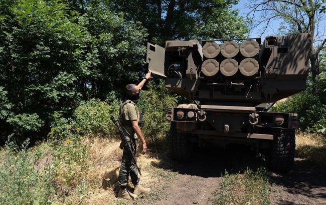 Бойцы ССО навели удар из HIMARS по расположению россиян на юге (видео)