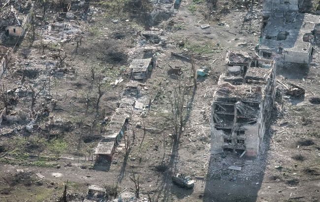 "Перетворився на груду попелу". ЗСУ показали, як виглядає мікрорайон "Канал" у Часовому Яру