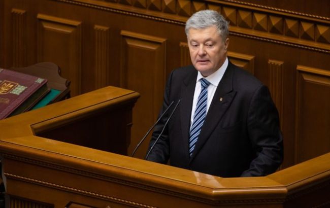 Порошенко закликав негайно виділити гроші для армії