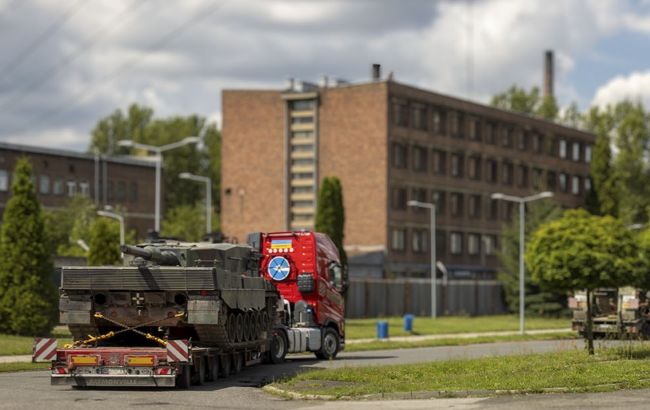 В Польше показали танки Leopard, которые восстанавливают для ВСУ