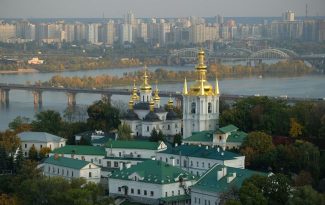 В Киево-Печерской лавре с завтрашнего дня введут ограничения на вход