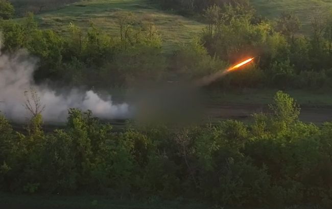 Прикордонники знищили склад боєприпасів росіян у Серебрянському лісі (відео)