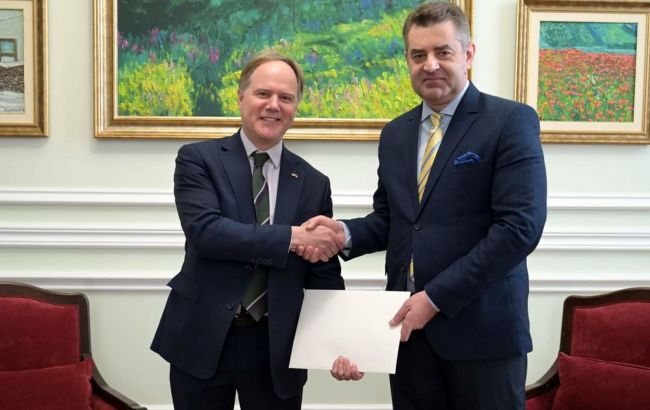Новий посол Британії розпочав роботу в Україні