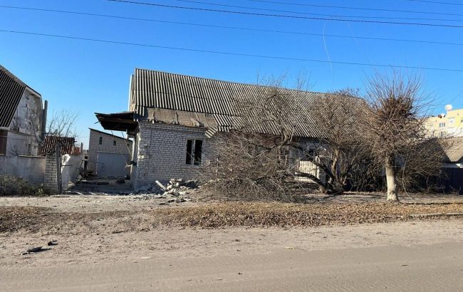 Росіяни обстріляли село у Харківській області, є поранена