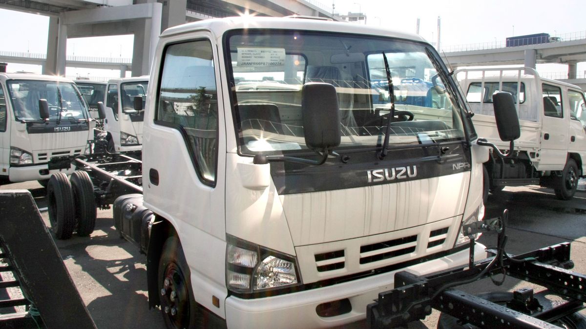 Isuzu продал свой бизнес в России | РБК Украина