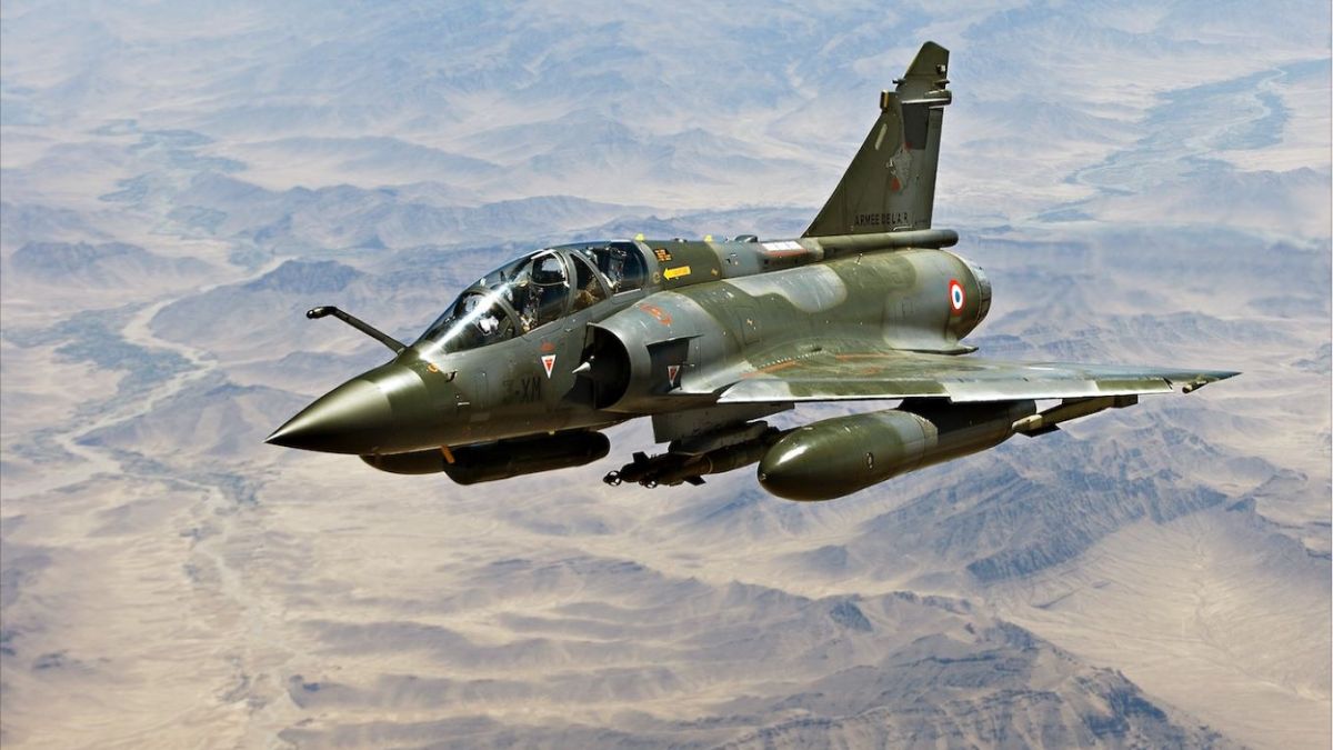 Mirage 2000 может получить Украина - на что способен самолет из Франции,  что известно | РБК Украина