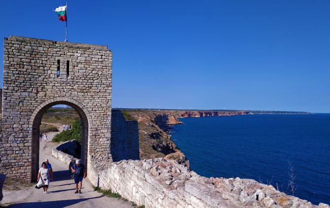 Вместо запрета. Болгария повышает стоимость визы для россиян