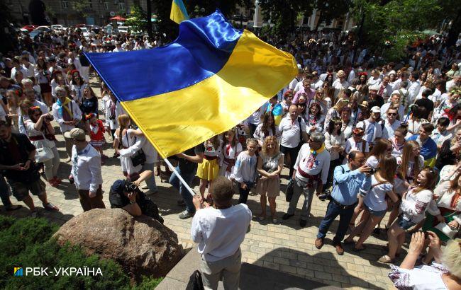 Українці назвали найбільш бажаний тип державного устрою для країни