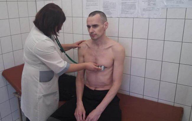 З'явилося фото обстеження Сенцова в російській лікарні