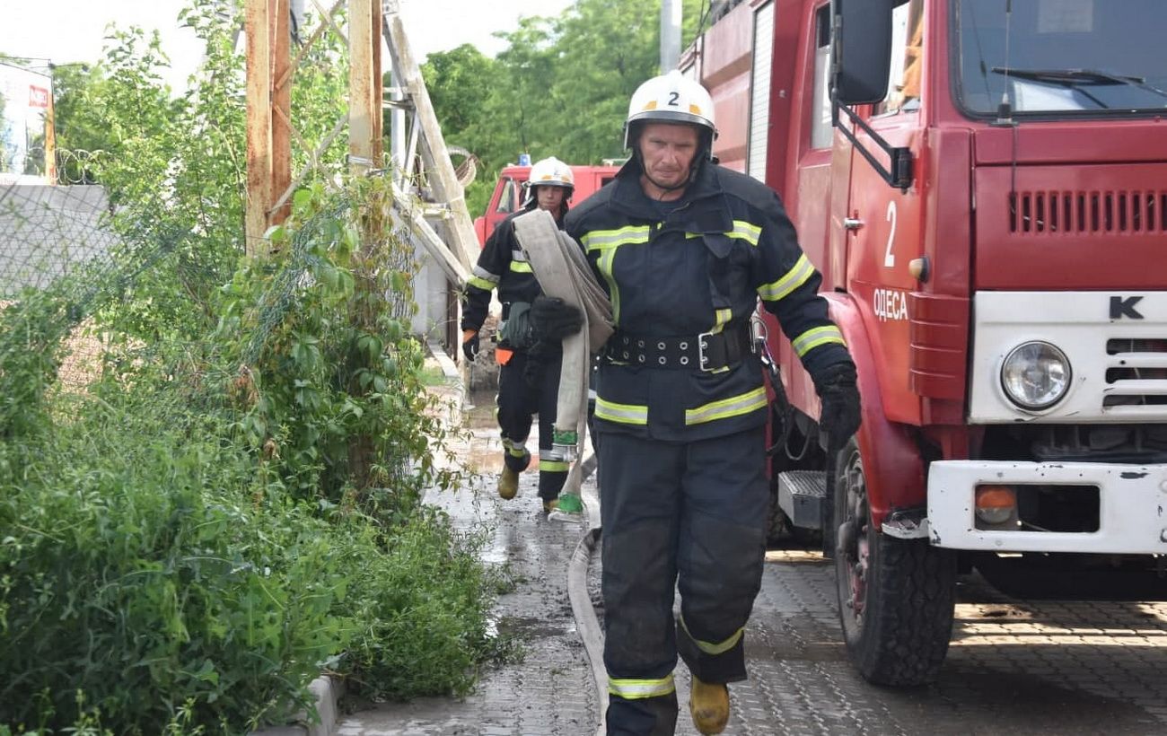 Fire in Odessa on a transformer – part of the city was left without electricity and water