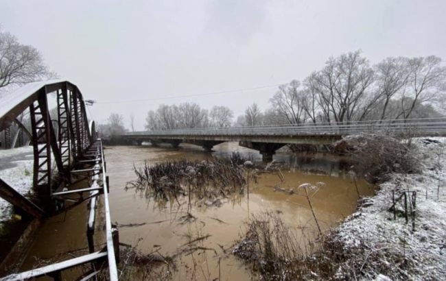 Синоптики попереджають про підвищення рівня води в річках: чи є загроза підтоплення