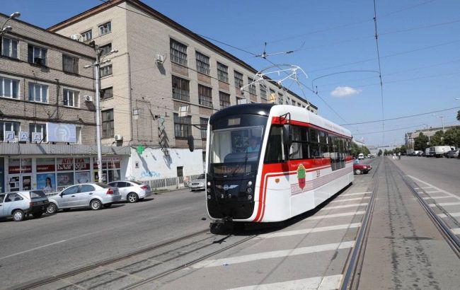 В Запорожье завтра возобновят работу большинства маршрутов электротранспорта