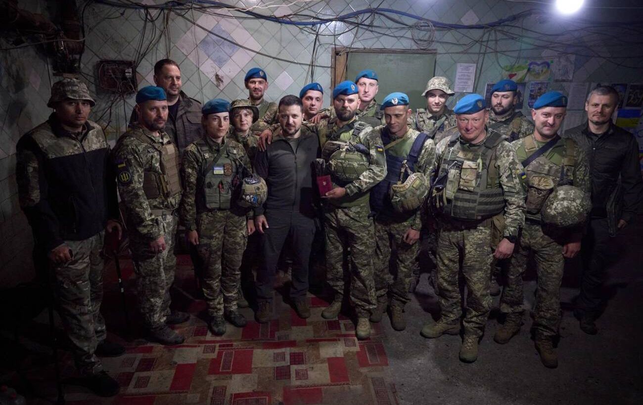 Zelensky Visits Frontline Defenders on Marine Corps Day