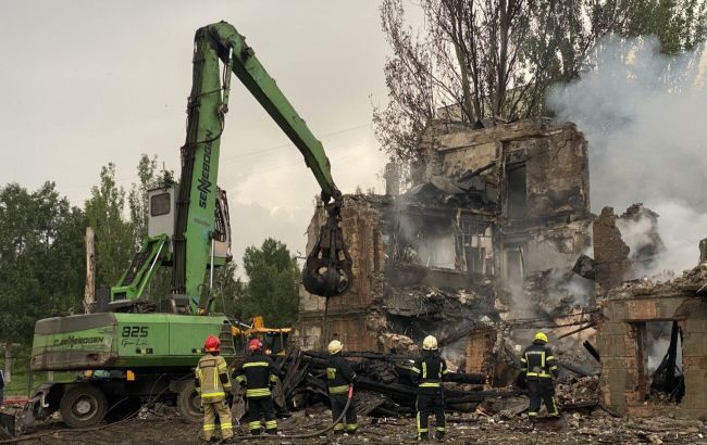 Рятувальники завершили розбір завалів у Дніпрі